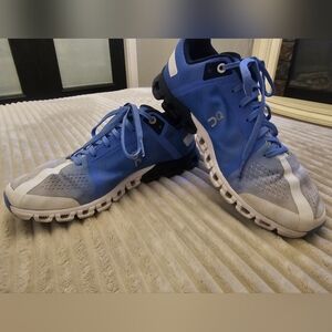 On Running On Cloud Cloudfoam running shoe